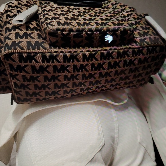NWT Michael Kors Abby Signature Jacquard LG Cargo Backpack BG/BLK/BLK- FrimPrice - Picture 4 of 12
